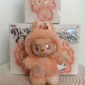 THE MONSTERS - Big Into Energy Labubu Vinyl Plush Pendant - HAPPINESS (Orange)